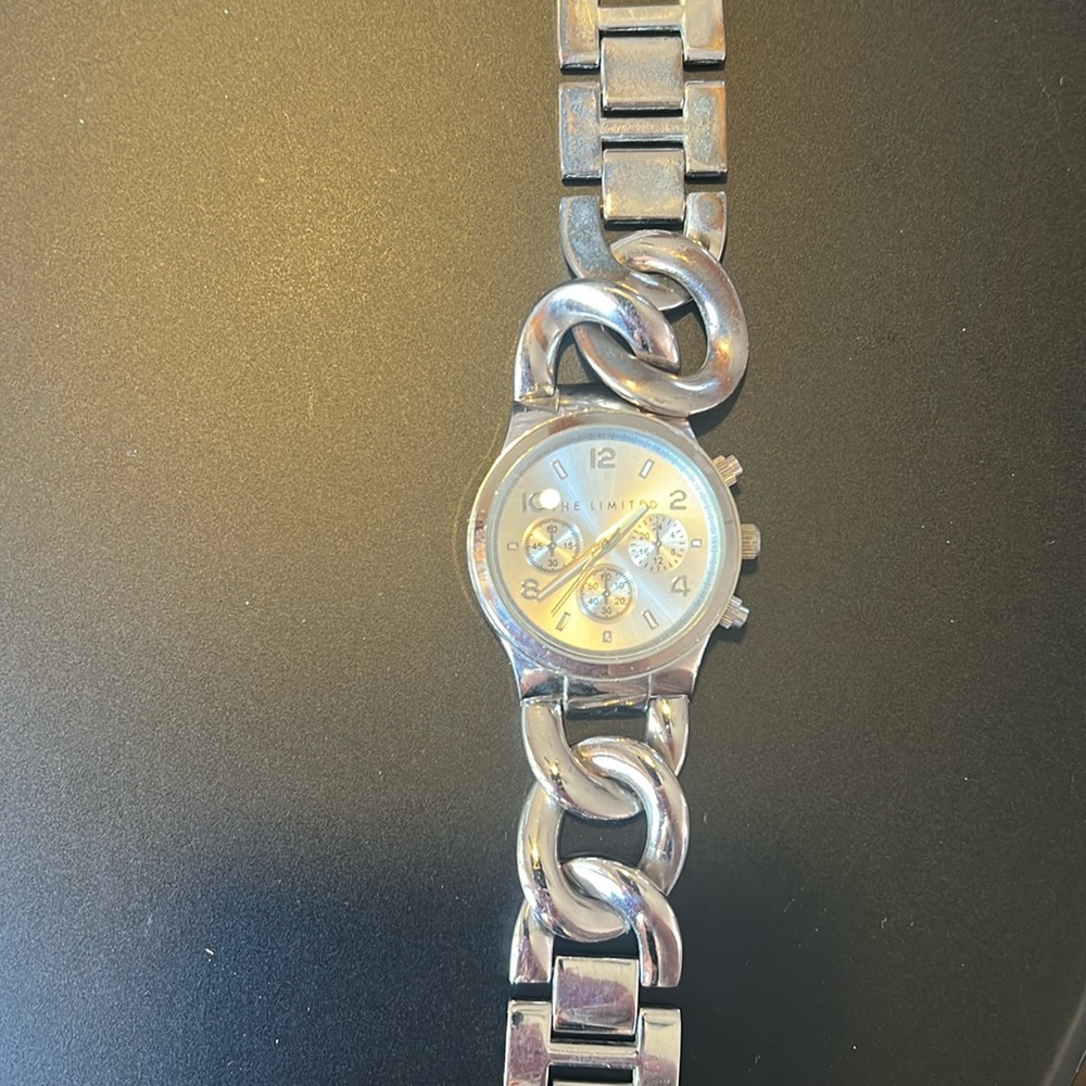 The Limited Chain Link Band Woman’s Watch